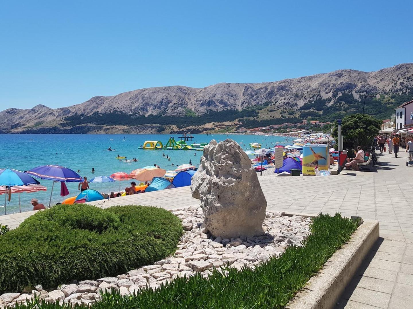 Apartments Knezevic Baška Εξωτερικό φωτογραφία