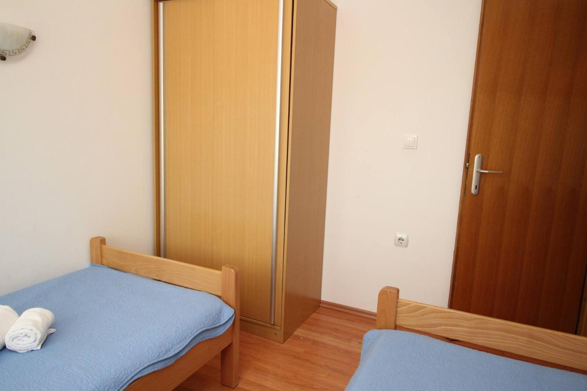 Apartments Knezevic Baška Εξωτερικό φωτογραφία